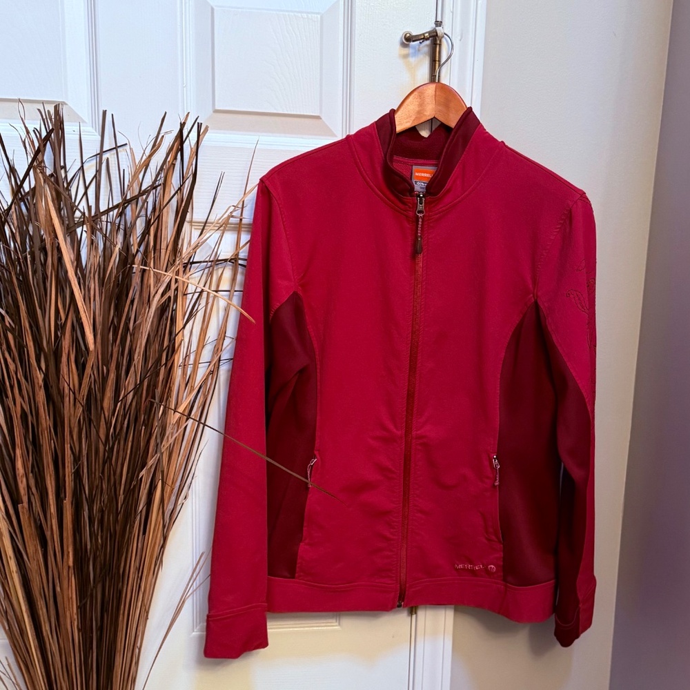 Merrell Colorful Aeroblock Track Zip-up Jacket (Sz L -like new)